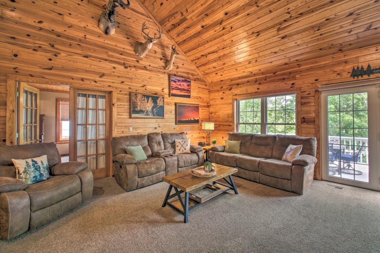 Lakeside Hot Springs Retreat With Kayaks And Boat Dock Hot Springs Village エクステリア 写真