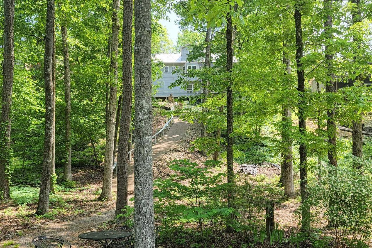 Lakeside Hot Springs Retreat With Kayaks And Boat Dock Hot Springs Village エクステリア 写真