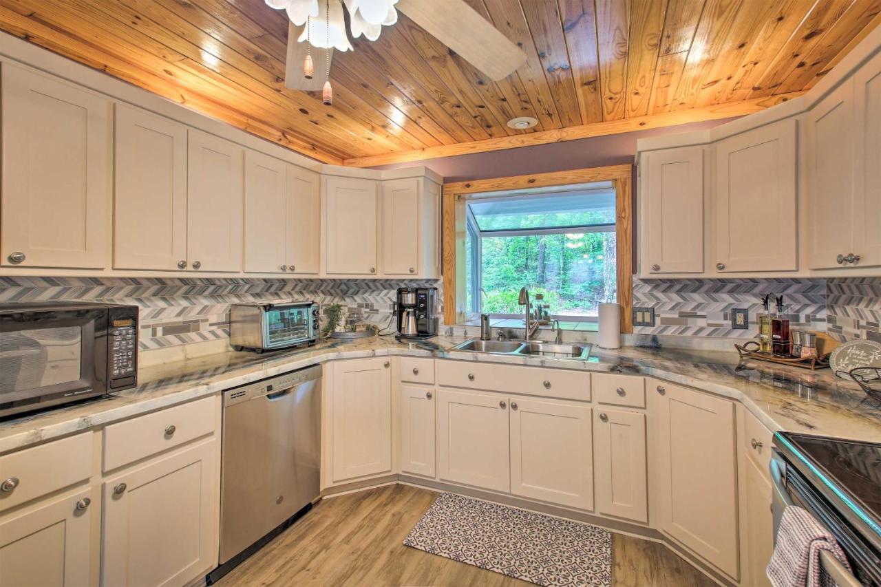 Lakeside Hot Springs Retreat With Kayaks And Boat Dock Hot Springs Village エクステリア 写真
