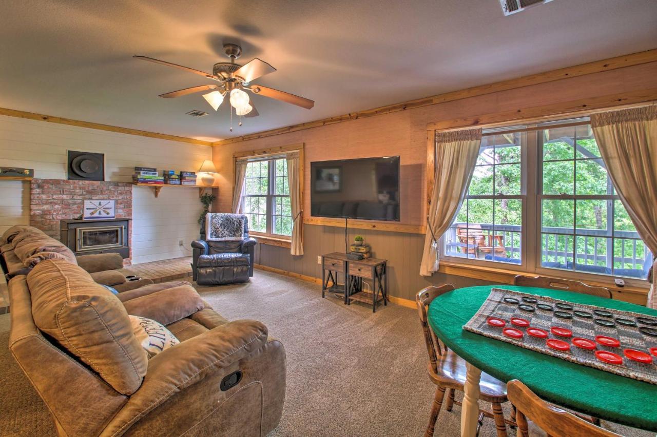 Lakeside Hot Springs Retreat With Kayaks And Boat Dock Hot Springs Village エクステリア 写真