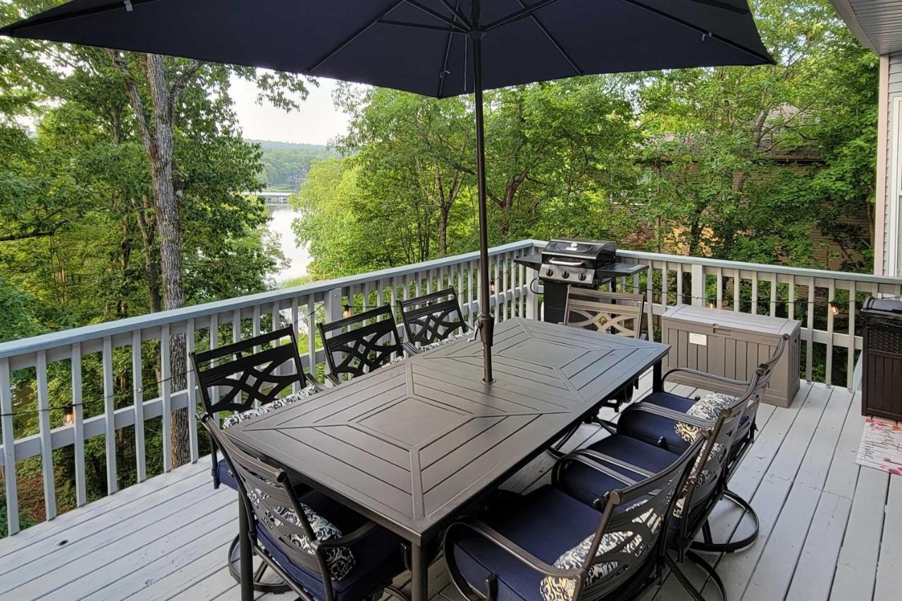 Lakeside Hot Springs Retreat With Kayaks And Boat Dock Hot Springs Village エクステリア 写真